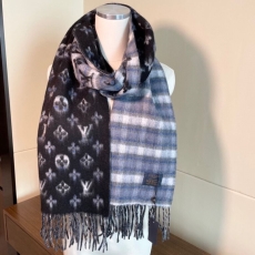 Louis Vuitton Scarf